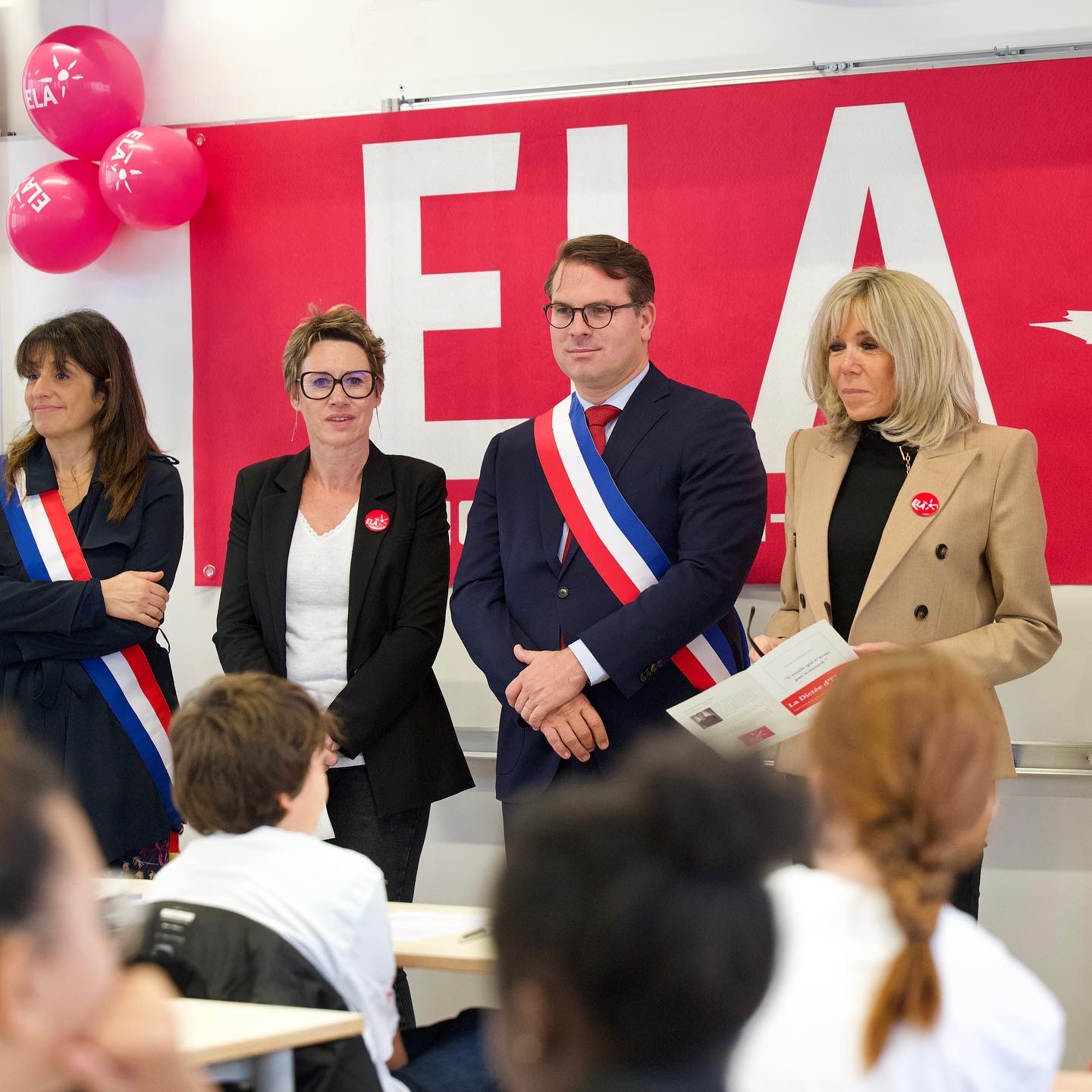 Visite de Brigitte Macron au collège la Rose Blanche pour la dictée ELA